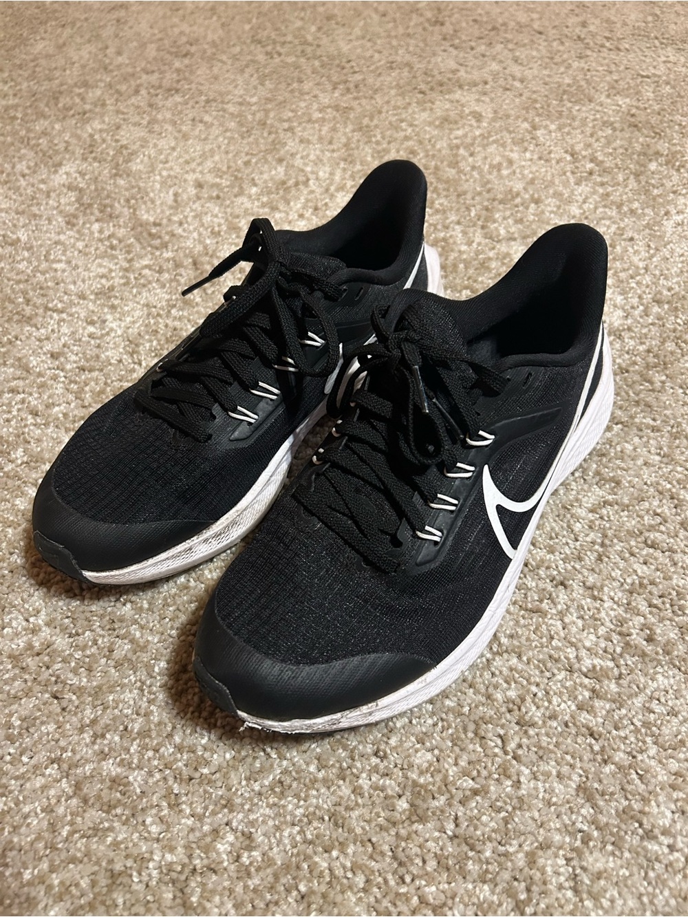 Tennis Shoes